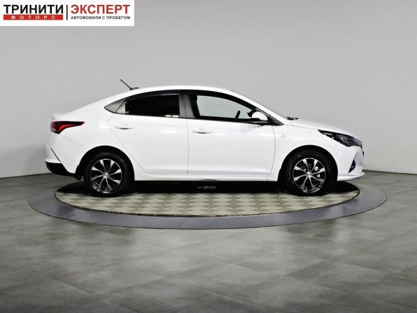 Hyundai Solaris II Рестайлинг с пробегом 2021 года, цена 1 557 000 рублей, 138892 км, седан, Автокод Объявления
