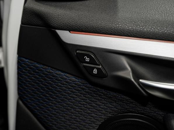 BMW X1 II (F48) Рестайлинг с пробегом 2019 года, цена 2 150 000 рублей, 84670 км, внедорожник, Автокод Объявления