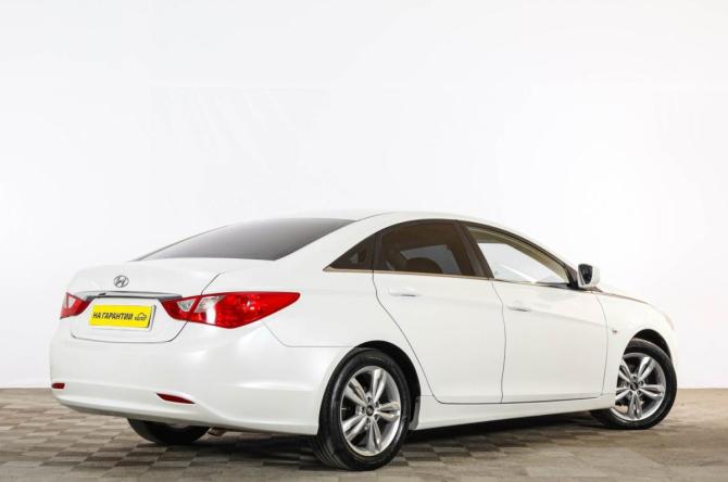 Hyundai Sonata VI (YF) с пробегом 2010 года, цена 949 000 рублей, 206000 км, седан, Автокод Объявления