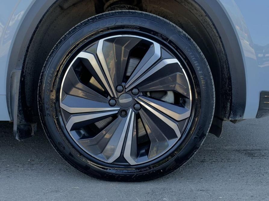 Geely Monjaro I Москва  - изображение 9