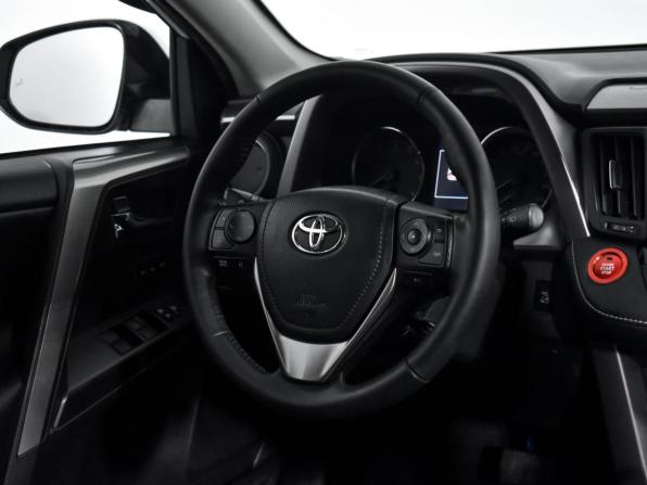 Toyota RAV4 IV (XA40) Рестайлинг с пробегом 2018 года, цена 2 389 000 рублей, 146671 км, внедорожник, Автокод Объявления