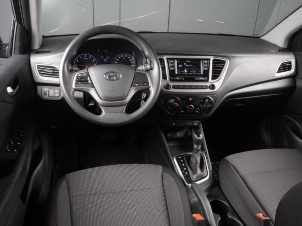 Hyundai Solaris II с пробегом 2019 года, цена 1 539 000 рублей, 64187 км, седан, Автокод Объявления