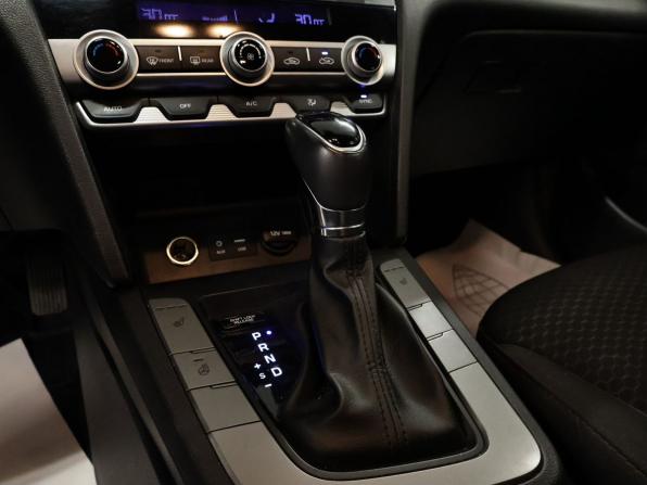 Hyundai Elantra VI (AD) Рестайлинг с пробегом 2019 года, цена 1 478 000 рублей, 148013 км, седан, Автокод Объявления