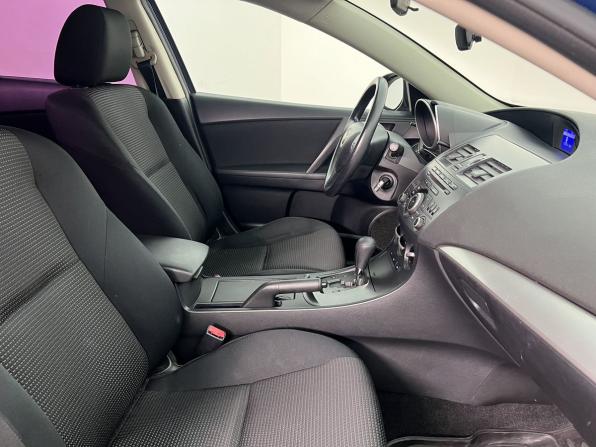 Mazda 3 II (BL) Рестайлинг с пробегом 2011 года, цена 890 000 рублей, 220641 км, седан, Автокод Объявления