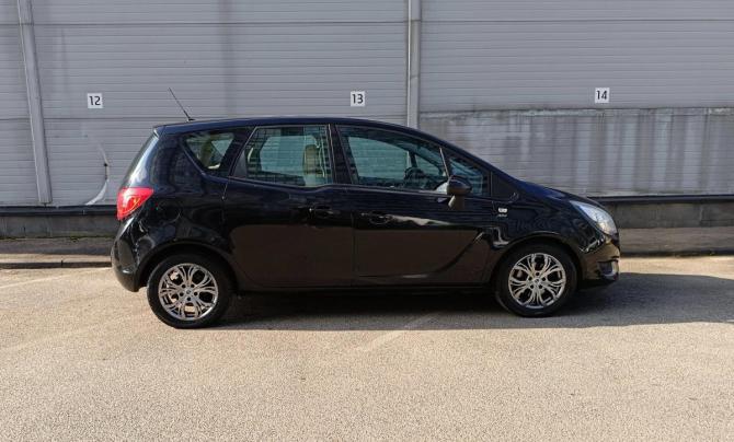 Opel Meriva B Рестайлинг с пробегом 2014 года, цена 719 000 рублей, 152832 км, минивэн, Автокод Объявления