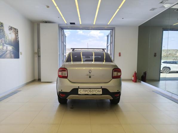 Renault Logan II Рестайлинг с пробегом 2020 года, цена 980 000 рублей, 120000 км, седан, Автокод Объявления