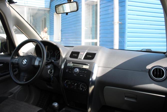 Suzuki SX4 I (Classic) Рестайлинг с пробегом 2010 года, цена 649 000 рублей, 215000 км, хэтчбек, Автокод Объявления