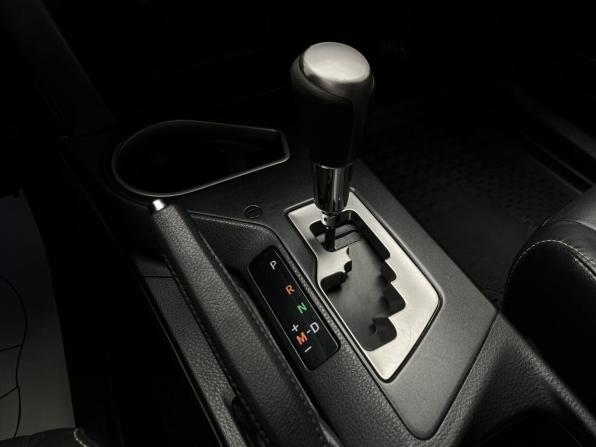 Toyota RAV4 IV (XA40) Рестайлинг с пробегом 2017 года, цена 2 250 000 рублей, 171000 км, внедорожник, Автокод Объявления