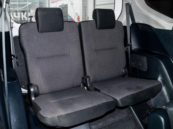 Toyota Sienta II Рестайлинг с пробегом 2020 года, цена 1 255 000 рублей, 181700 км, компактвэн, Автокод Объявления