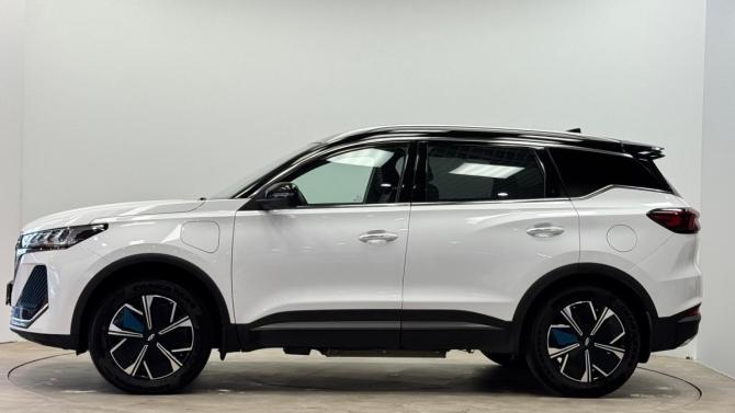 Chery Tiggo 7 Pro Plug-in Hybrid с пробегом 2023 года, цена 2 500 000 рублей, 28824 км, внедорожник, Автокод Объявления