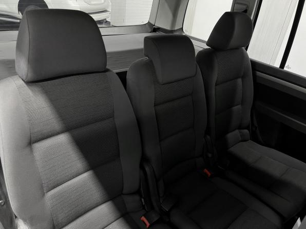 Volkswagen Touran I Рестайлинг с пробегом 2008 года, цена 875 000 рублей, 179712 км, компактвэн, Автокод Объявления