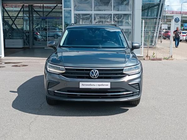 Volkswagen Tiguan II Рестайлинг с пробегом 2021 года, цена 2 317 000 рублей, 135000 км, внедорожник, Автокод Объявления