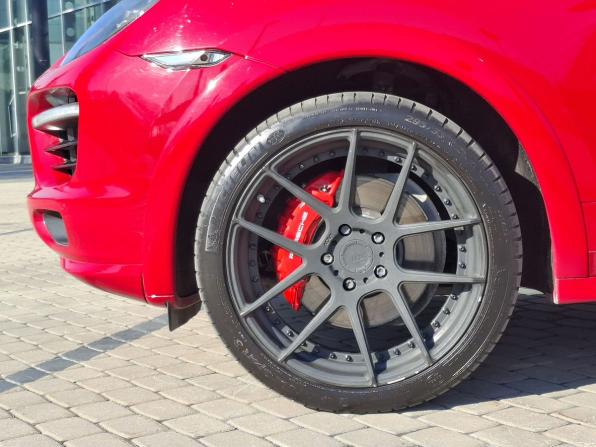 Porsche Cayenne II (958) с пробегом 2013 года, цена 2 700 000 рублей, 181000 км, внедорожник, Автокод Объявления