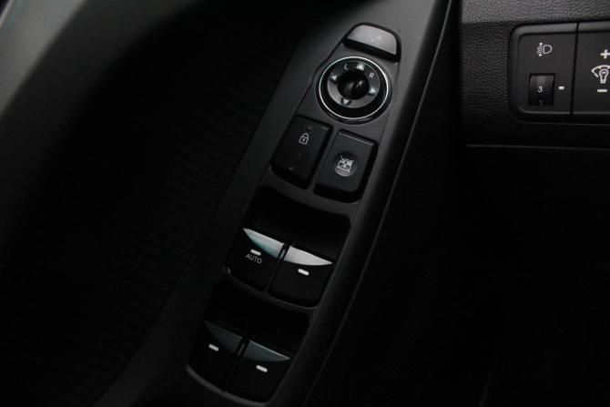 Hyundai Elantra V (MD) с пробегом 2013 года, цена 895 000 рублей, 222742 км, седан, Автокод Объявления