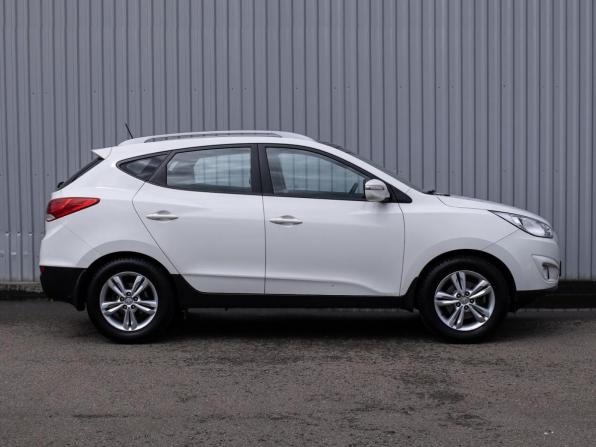 Hyundai Tucson II с пробегом 2011 года, цена 1 420 000 рублей, 121393 км, внедорожник, Автокод Объявления