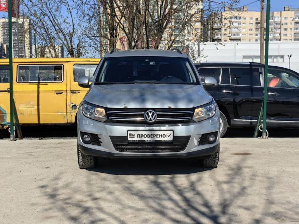 Volkswagen Tiguan I Рестайлинг с пробегом 2013 года, цена 729 000 рублей, 306237 км, внедорожник, Автокод Объявления