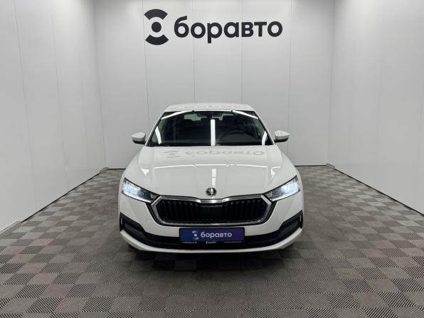 Skoda Octavia IV (A8) с пробегом 2021 года, цена 2 259 000 рублей, 89577 км, лифтбек, Автокод Объявления