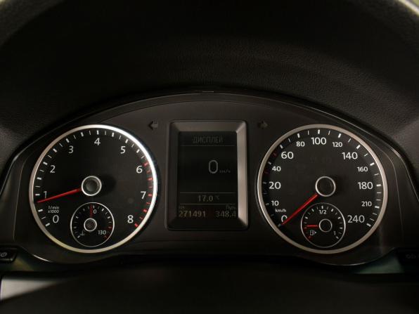 Volkswagen Tiguan I Рестайлинг с пробегом 2015 года, цена 1 175 999 рублей, 271425 км, внедорожник, Автокод Объявления