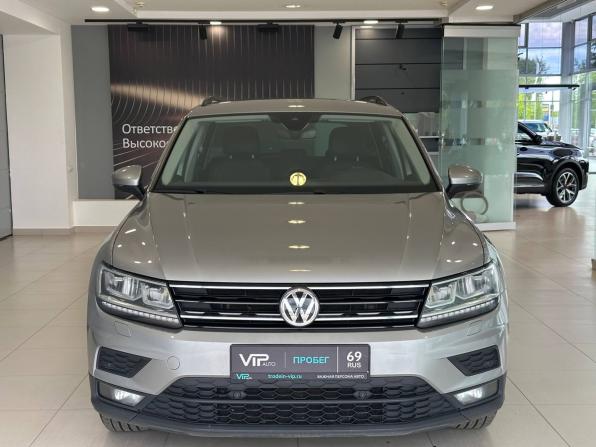 Volkswagen Tiguan II с пробегом 2019 года, цена 2 557 000 рублей, 70912 км, внедорожник, Автокод Объявления
