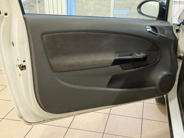 Opel Corsa D Рестайлинг II с пробегом 2012 года, цена 590 000 рублей, 217791 км, хэтчбек, Автокод Объявления