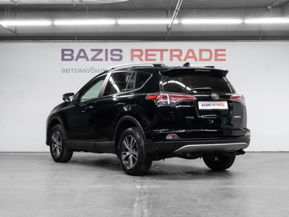 Toyota RAV4 IV (XA40) Рестайлинг с пробегом 2018 года, цена 2 250 000 рублей, 145056 км, внедорожник, Автокод Объявления