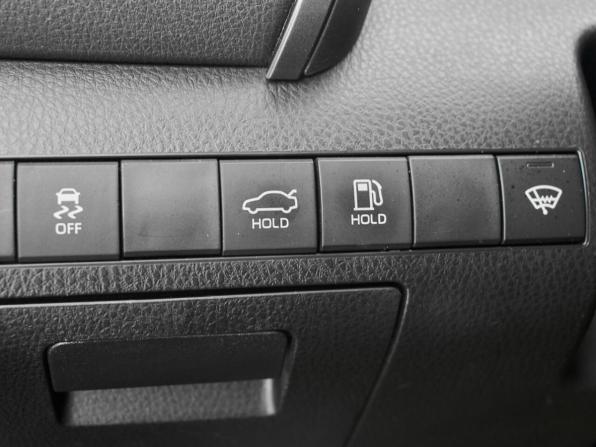 Toyota Camry VIII (XV70) Рестайлинг с пробегом 2021 года, цена 2 600 000 рублей, 78732 км, седан, Автокод Объявления
