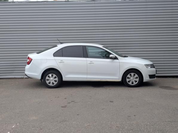 Skoda Rapid I Рестайлинг с пробегом 2019 года, цена 910 000 рублей, 120764 км, лифтбек, Автокод Объявления