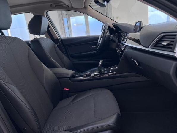 BMW 3 серии VI (F3x) Рестайлинг с пробегом 2018 года, цена 2 050 000 рублей, 103758 км, седан, Автокод Объявления