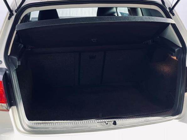 Volkswagen Golf VI с пробегом 2012 года, цена 750 000 рублей, 223694 км, хэтчбек, Автокод Объявления