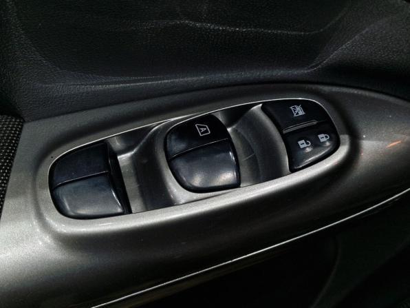 Nissan Juke I с пробегом 2012 года, цена 880 000 рублей, 200803 км, внедорожник, Автокод Объявления