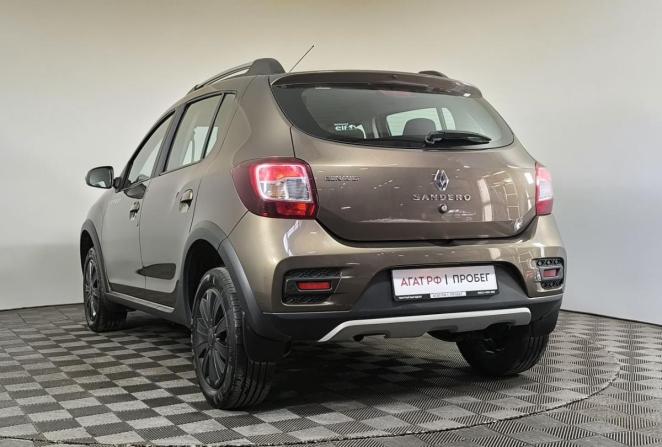 Renault Sandero II Рестайлинг с пробегом 2019 года, цена 1 230 000 рублей, 71739 км, хэтчбек, Автокод Объявления