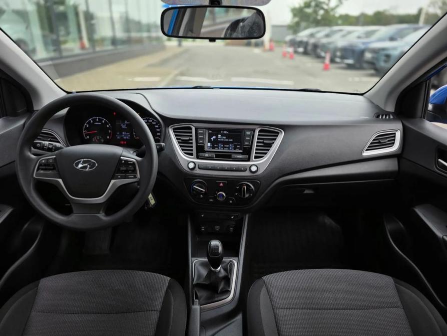 Hyundai Solaris II Санкт-Петербург  - изображение 9