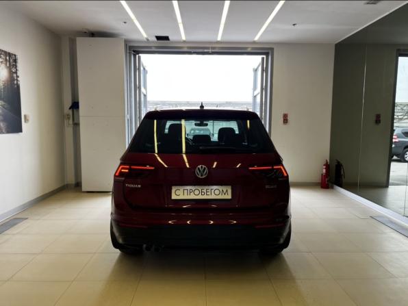 Volkswagen Tiguan II с пробегом 2018 года, цена 2 800 000 рублей, 71500 км, внедорожник, Автокод Объявления
