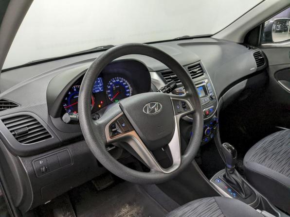 Hyundai Solaris I Рестайлинг с пробегом 2015 года, цена 1 090 000 рублей, 68850 км, хэтчбек, Автокод Объявления