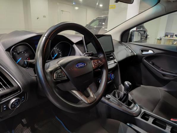 Ford Focus III Рестайлинг с пробегом 2017 года, цена 977 000 рублей, 157196 км, седан, Автокод Объявления