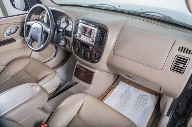Ford Escape I с пробегом 2003 года, цена 599 000 рублей, 158000 км, внедорожник, Автокод Объявления