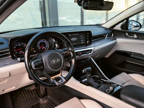 Kia K5 III с пробегом 2021 года, цена 2 509 000 рублей, 81850 км, седан, Автокод Объявления