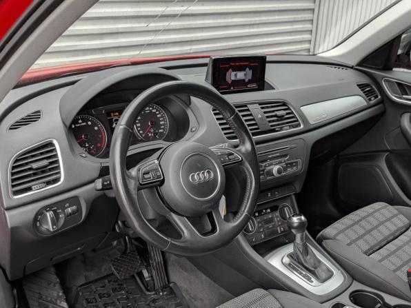 Audi Q3 I (8U) Рестайлинг с пробегом 2016 года, цена 1 865 000 рублей, 166477 км, внедорожник, Автокод Объявления
