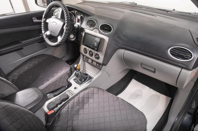 Ford Focus II Рестайлинг с пробегом 2010 года, цена 589 000 рублей, 290000 км, хэтчбек, Автокод Объявления