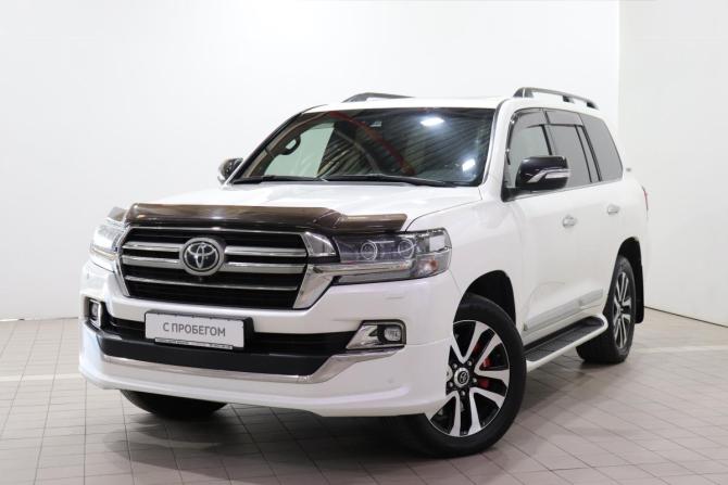 Toyota Land Cruiser 200 Series Рестайлинг 2 с пробегом 2019 года, цена 7 370 000 рублей, 220610 км, внедорожник, Автокод Объявления