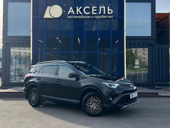 Toyota RAV4 IV (XA40) Рестайлинг с пробегом 2015 года, цена 2 100 000 рублей, 121000 км, внедорожник, Автокод Объявления