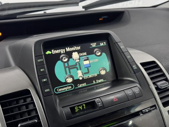 Toyota Prius II Рестайлинг (XW20) с пробегом 2009 года, цена 799 000 рублей, 217000 км, лифтбек, Автокод Объявления
