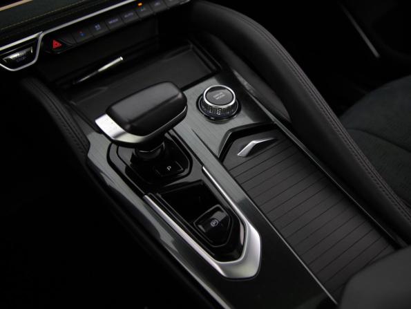 Geely Monjaro I с пробегом 2024 года, цена 3 499 000 рублей, 28849 км, внедорожник, Автокод Объявления