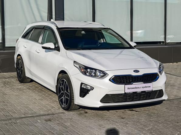 Kia Ceed III с пробегом 2020 года, цена 1 759 000 рублей, 149900 км, универсал, Автокод Объявления