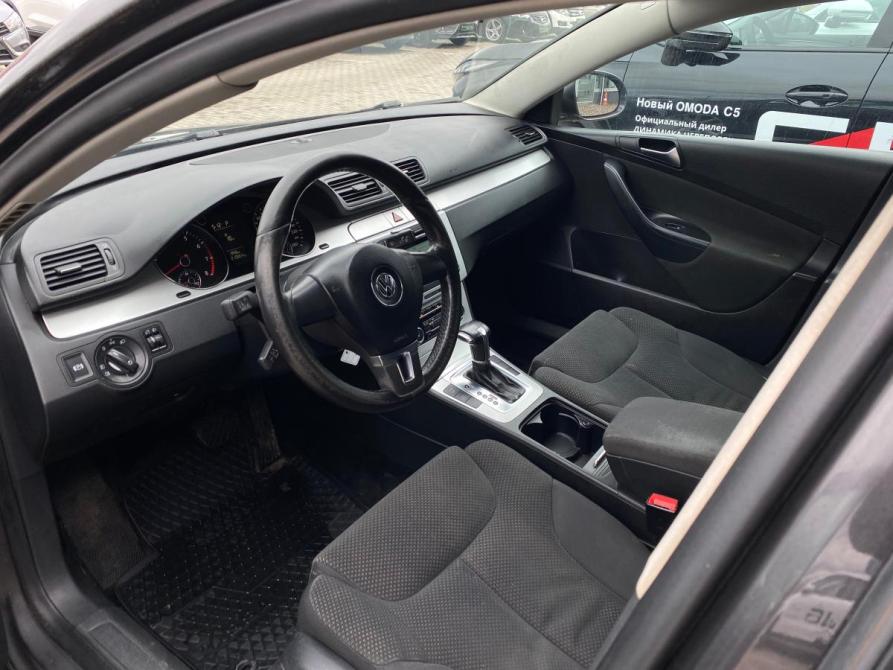 Volkswagen Passat B6 Череповец  - изображение 13