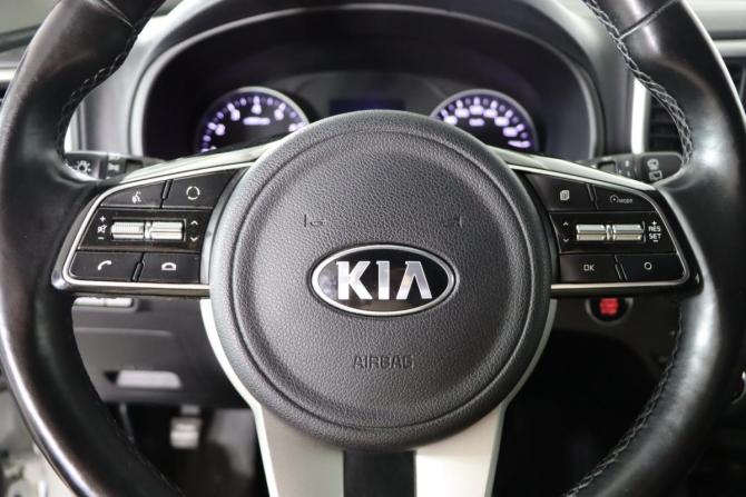 Kia Sportage IV Рестайлинг с пробегом 2019 года, цена 2 449 990 рублей, 105775 км, внедорожник, Автокод Объявления