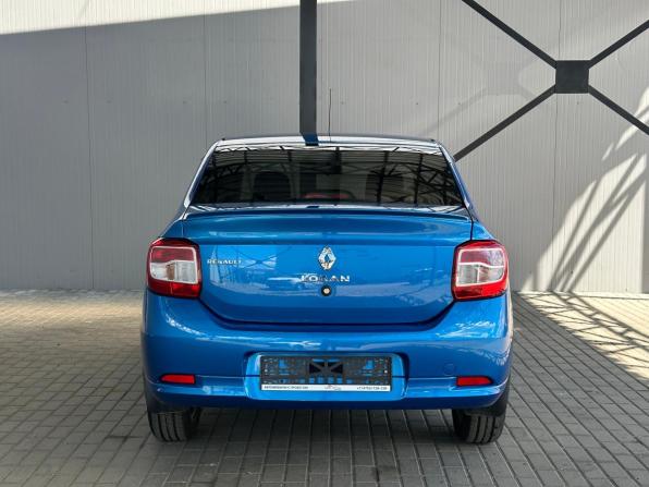 Renault Logan II с пробегом 2017 года, цена 1 095 000 рублей, 84564 км, седан, Автокод Объявления