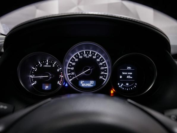 Mazda 6 III (GJ) Рестайлинг с пробегом 2015 года, цена 1 800 000 рублей, 185000 км, седан, Автокод Объявления