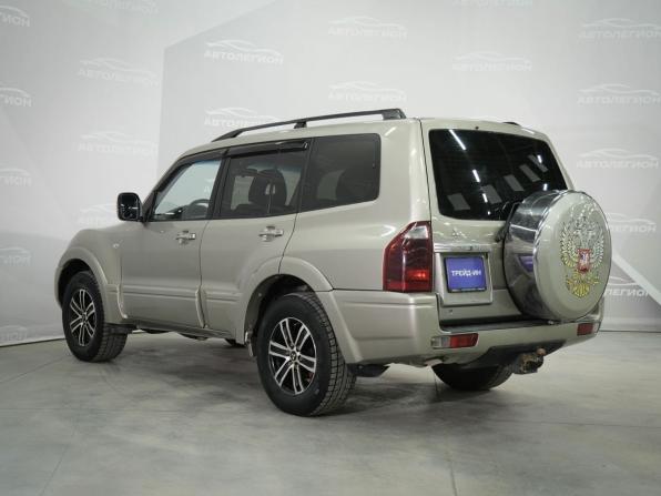 Mitsubishi Pajero III Рестайлинг с пробегом 2004 года, цена 990 000 рублей, 240000 км, внедорожник, Автокод Объявления