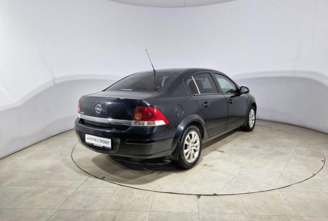 Opel Astra J Рестайлинг с пробегом 2012 года, цена 515 000 рублей, 225866 км, седан, Автокод Объявления